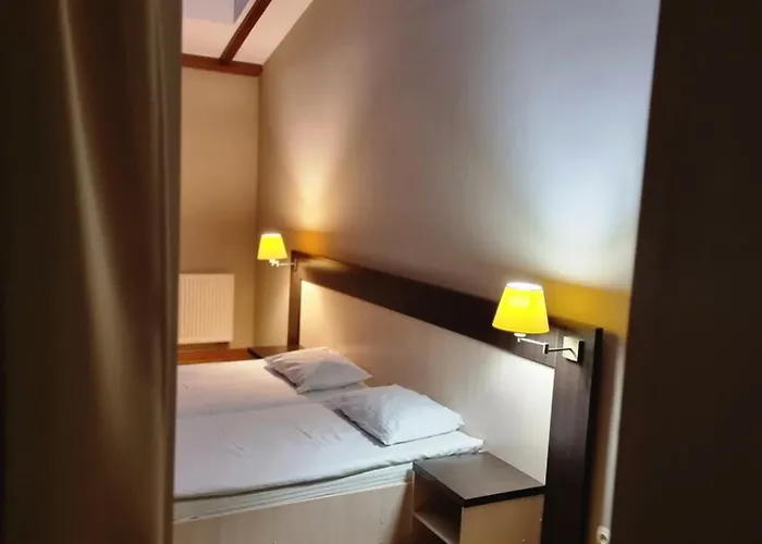 Mini-Hotel Under The Roof Львів